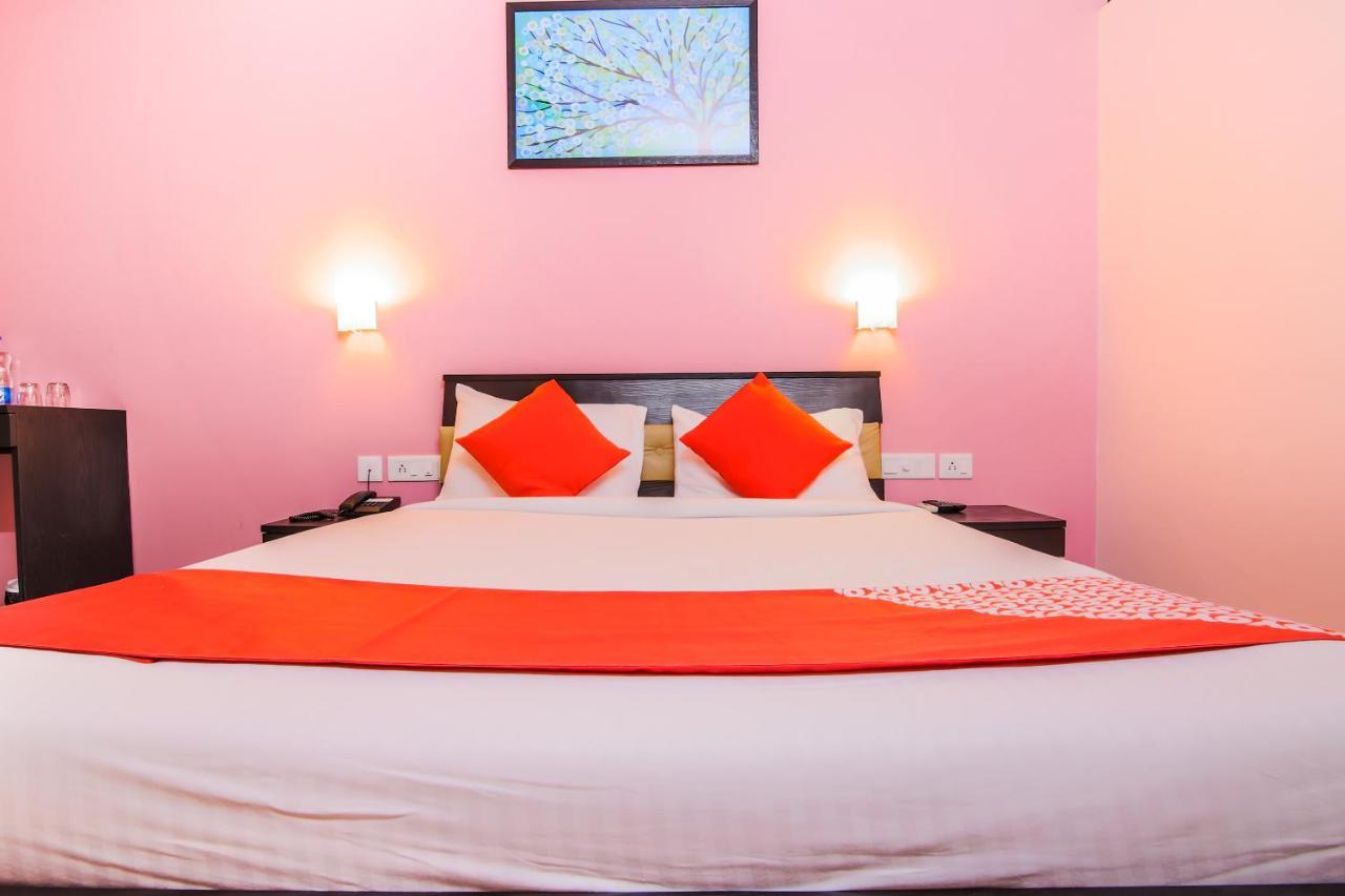 Oyo 24761 All Seasons Guest House Margao Exterior foto