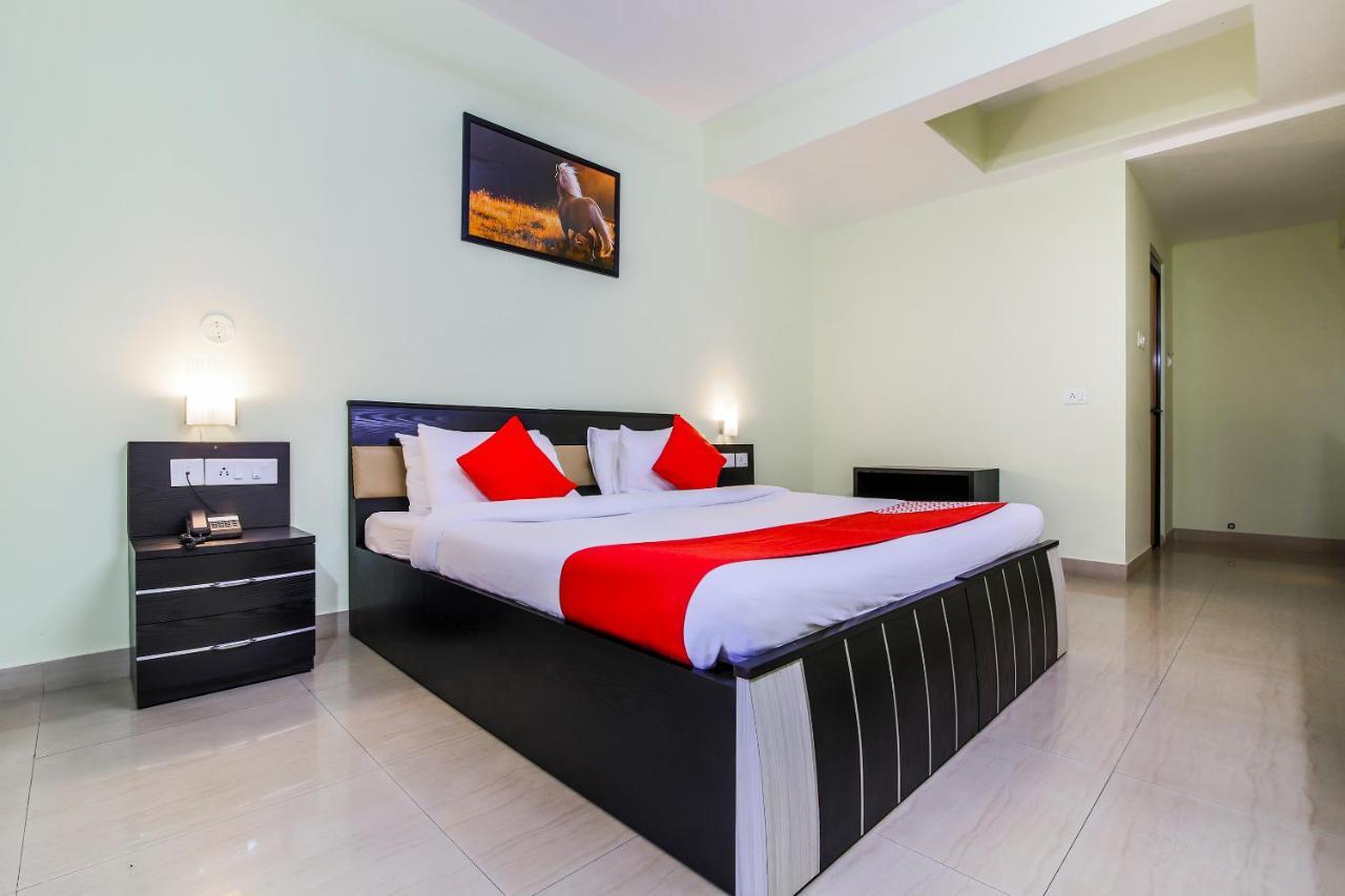 Oyo 24761 All Seasons Guest House Margao Exterior foto